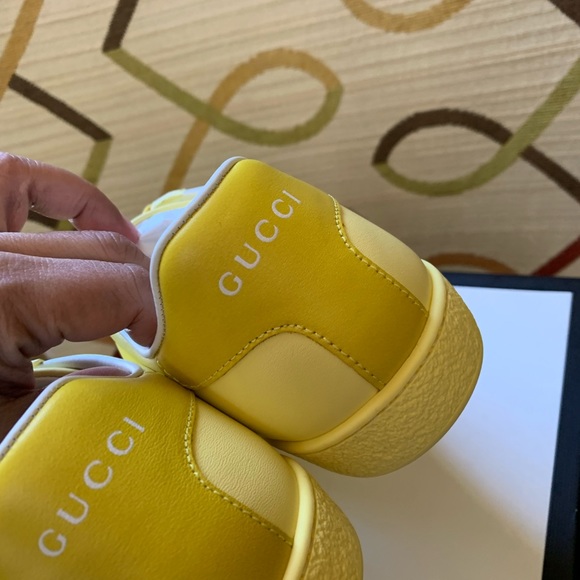 Auth. Gucci Interlocking Ace leather yellow36(6.5) - Picture 3 of 4